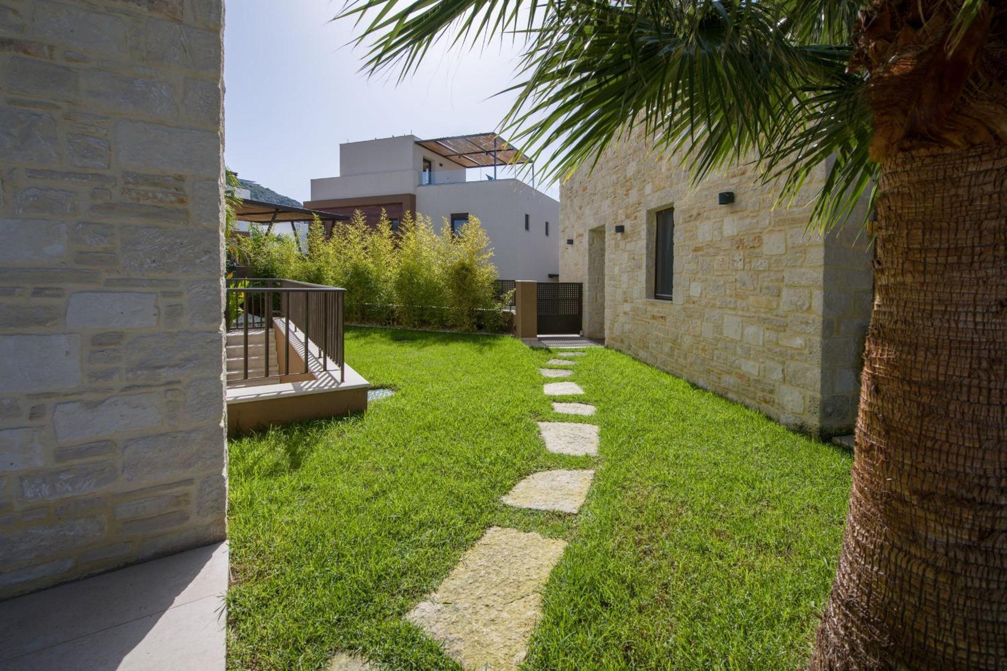 Almi-Cove Hilltop Villas Almirida Esterno foto