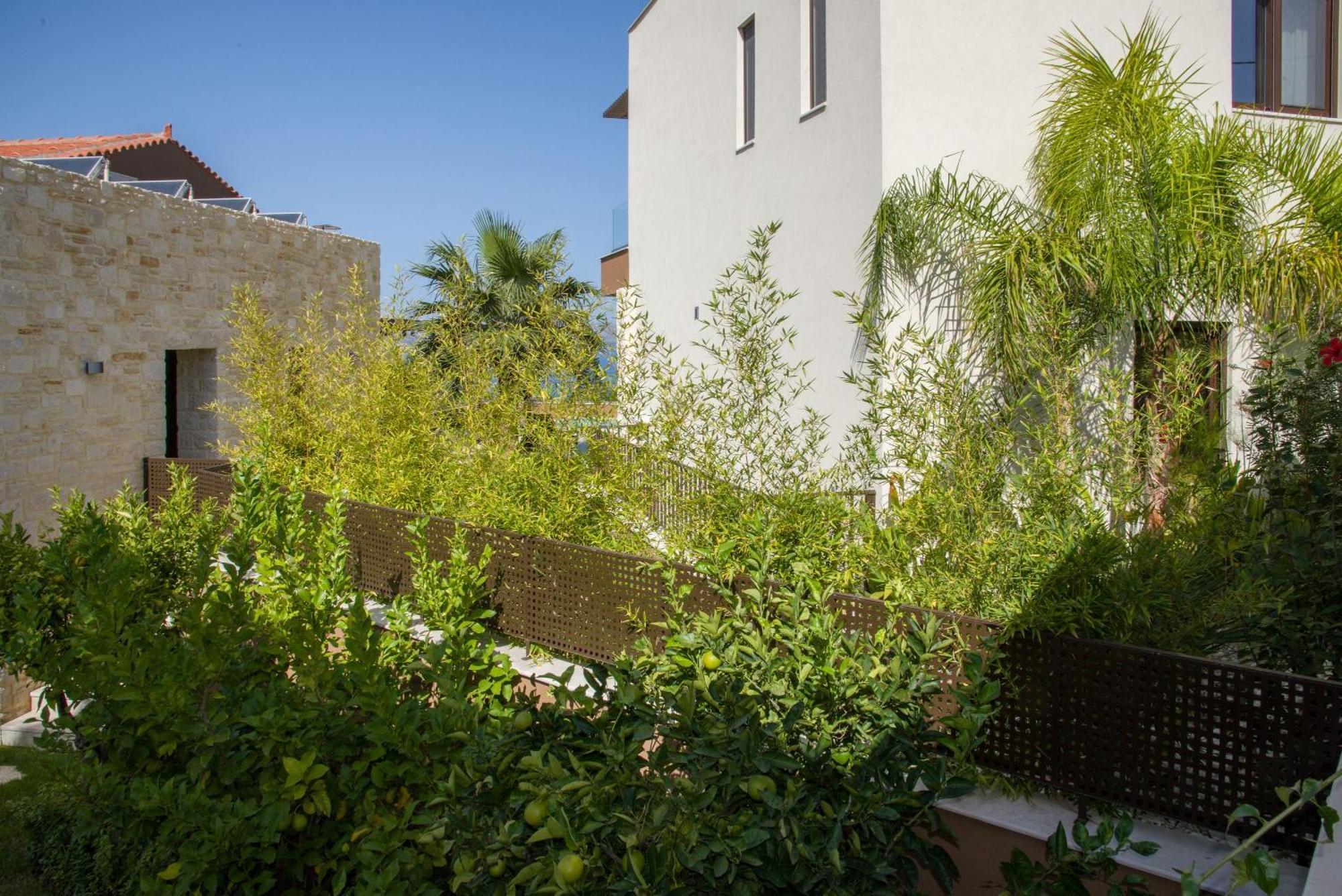 Almi-Cove Hilltop Villas Almirida Esterno foto