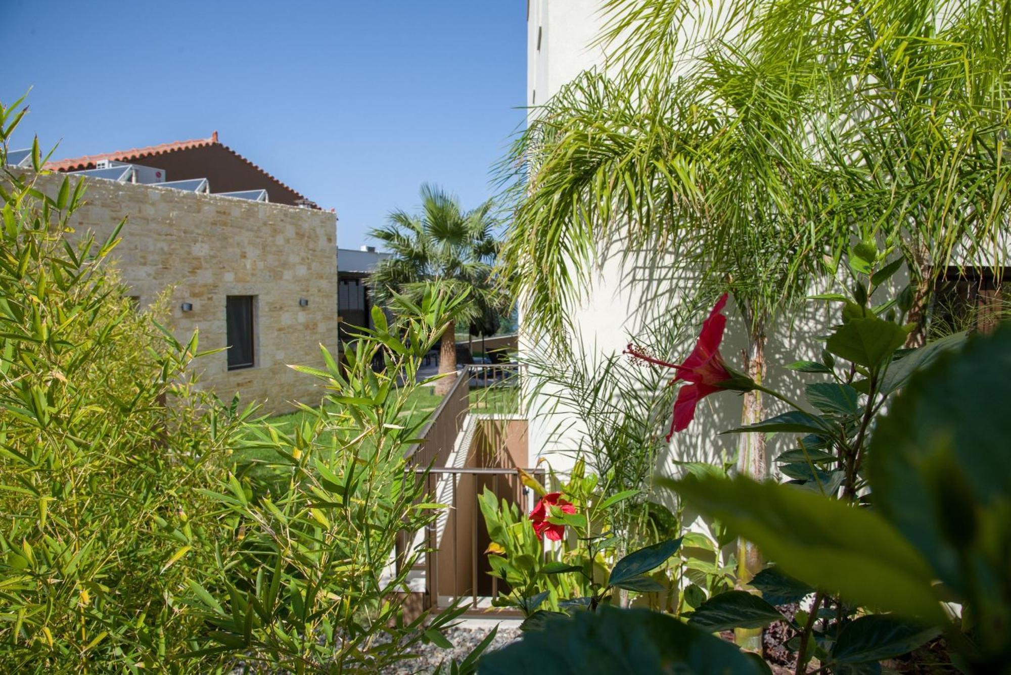 Almi-Cove Hilltop Villas Almirida Esterno foto