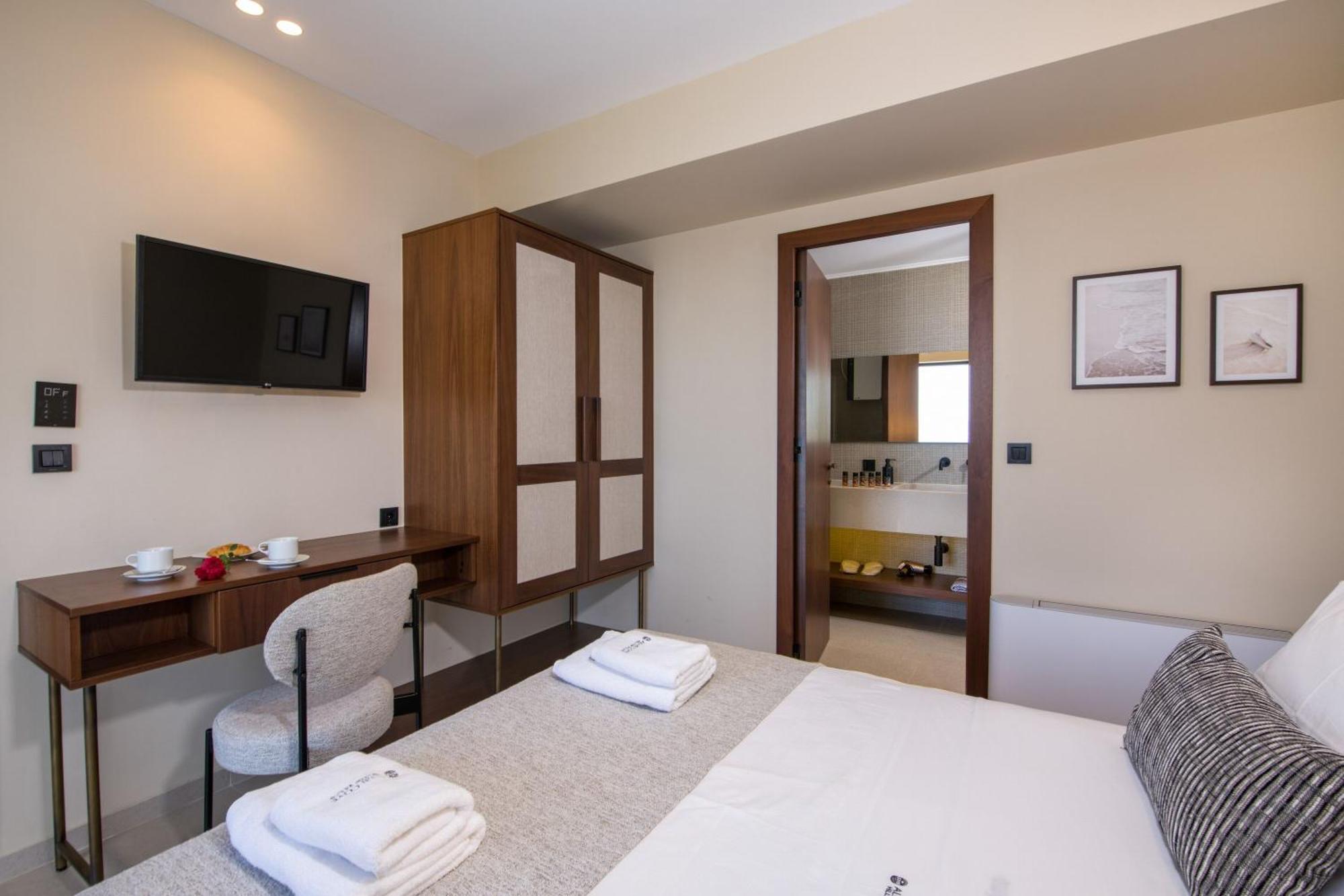 Almi-Cove Hilltop Villas Almirida Esterno foto