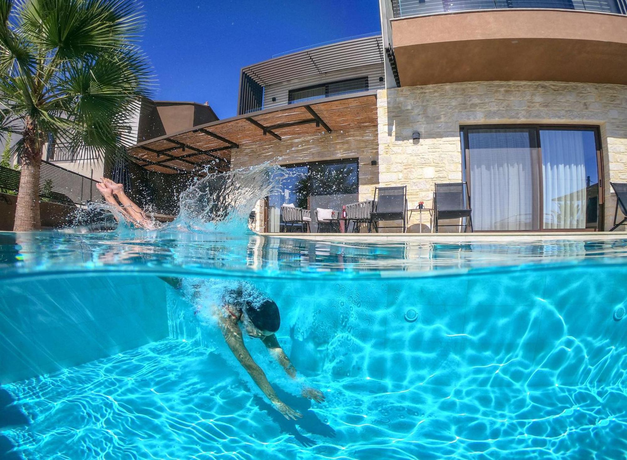 Almi-Cove Hilltop Villas Almirida Esterno foto